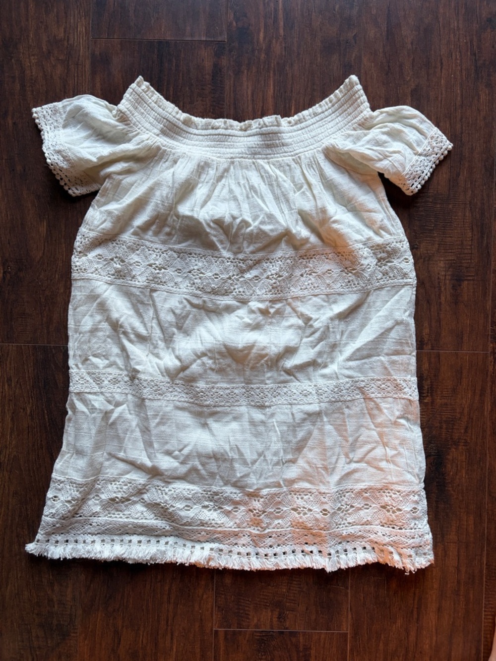 American Eagle Outfitters Cream Off-Shoulder Lace Dress
